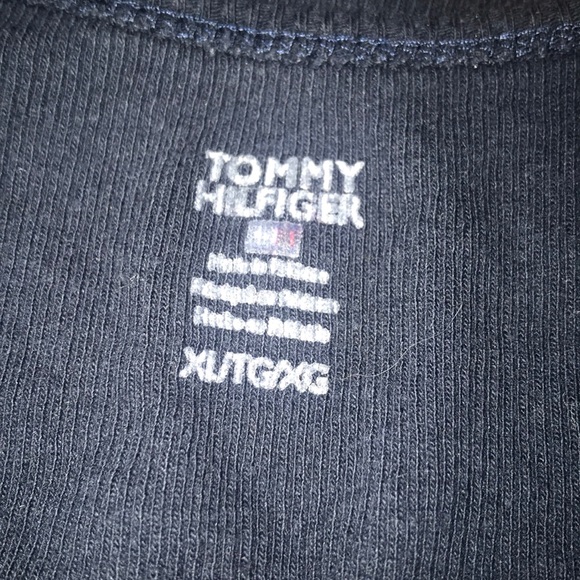 Ribbed Tank Top - Picture 3 of 4